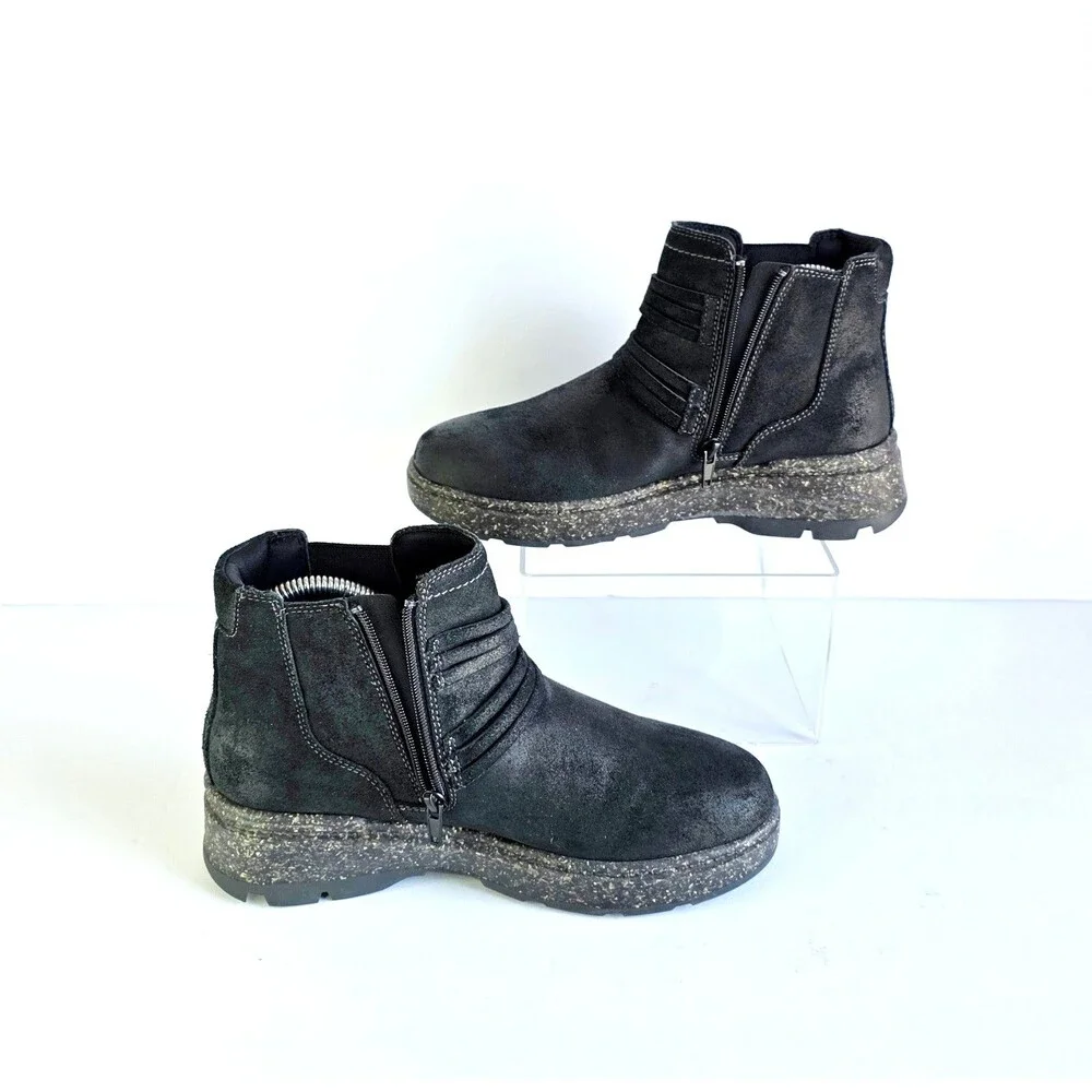 CLARKS Women's Black Suede Noralyn Strap Booties Sz 7 37.5 Comfort Casual - Picture 7 of 12